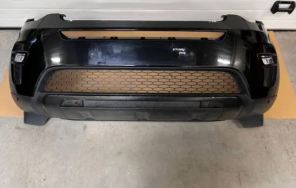 Land Rover Discovery Sport Front bumper SANTORINIBLACK
