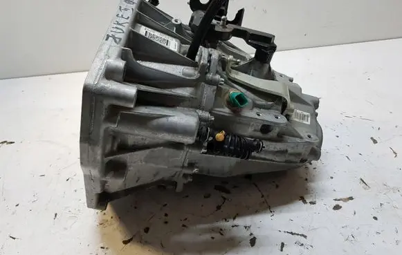 Nissan Juke II F16 Manual 5 speed gearbox 320104615r