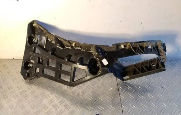 Porsche Macan (95B) Rear bumper mounting bracket 95B807254C