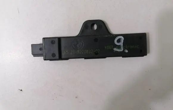 BMW 3 F30 F35 F31 Keyless system antenna 9220832