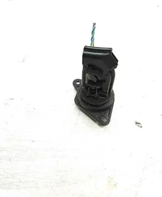 Volvo V40 Mass air flow meter 31430000