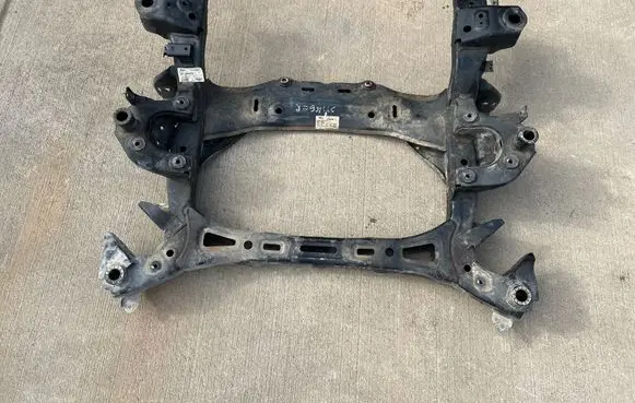 KIA Stinger Front subframe 20171010