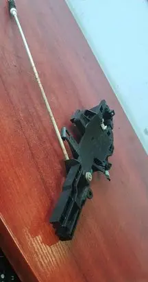 Front door exterior handle/bracket