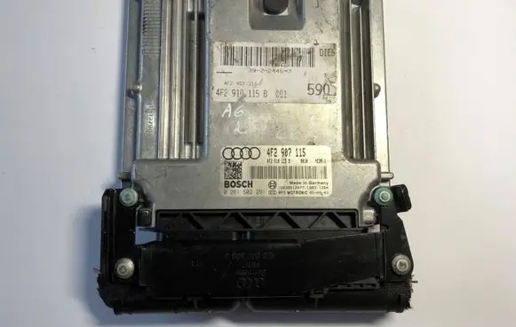 Audi A6 S6 C6 4F Engine control unit/module 4F2907115 4F2910115B