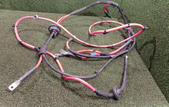 Porsche Cayenne (9Y0 9Y3) Positive cable (battery) 4M1971225L
