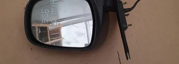 Toyota Hilux (AN10, AN20, AN30) Front door electric wing mirror