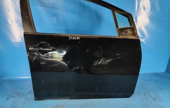 Toyota Prius xw60 Front door 6700147152