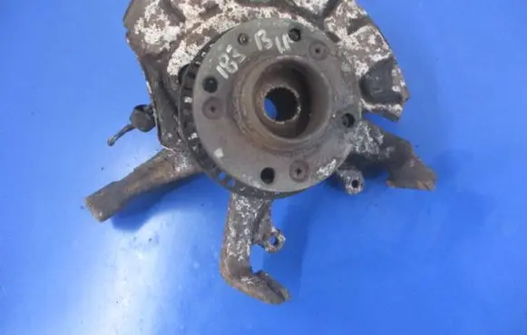 Seat Ibiza II (6k) Front wheel hub spindle knuckle