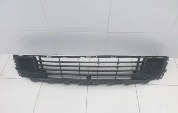Citroen C5 Front bumper lower grill 9681052677 2001586