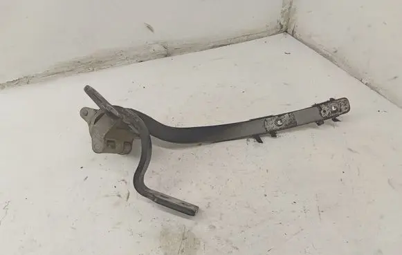 Volkswagen Touareg I Tailgate/trunk/boot hinge 7L6827301B