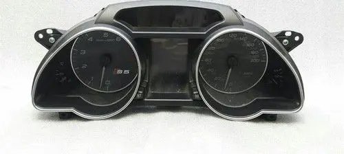 Audi A5 8T 8F Speedometer (instrument cluster) 8T0920981M