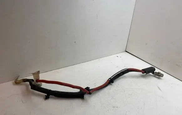 Volkswagen PASSAT B8 Positive cable (battery) 5Q0971228K