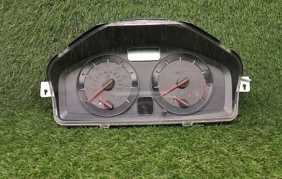 Volvo S40 Speedometer (instrument cluster) 31254772 36002436