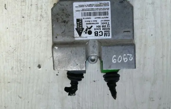 Opel Insignia A Airbag control unit/module 13505596