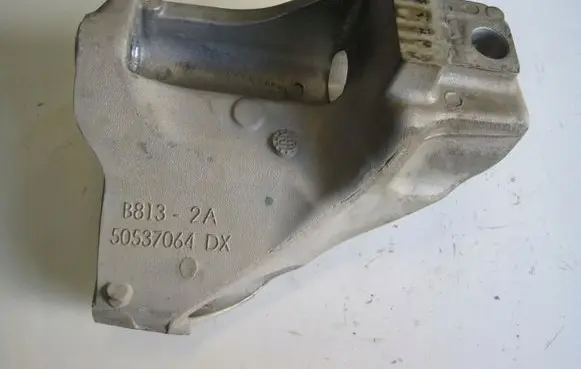 Peugeot Partner III Engine mounting bracket 50537064