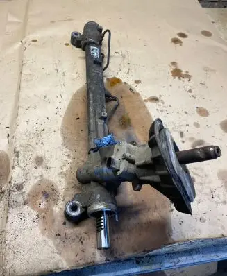 Ford Focus Steering rack 5M513200