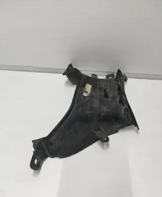 Chevrolet Camaro Brake cooling air channel/duct 84112310 PR486300AA 00060135