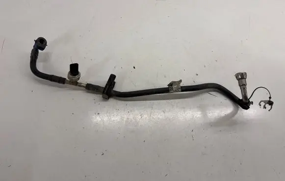 Ford Mustang VI Fuel line pipe FR3C9J280AE