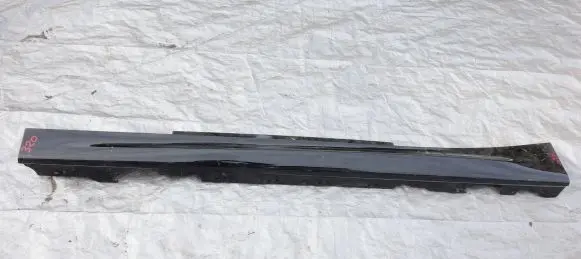 BMW 2 F22 F23 Sill/side skirt trim 51778051947