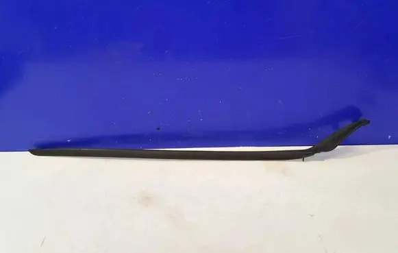 Volvo S90, V90 Windshield trim 31386575