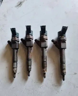 Renault Espace - Grand espace IV Fuel injector 8200100212