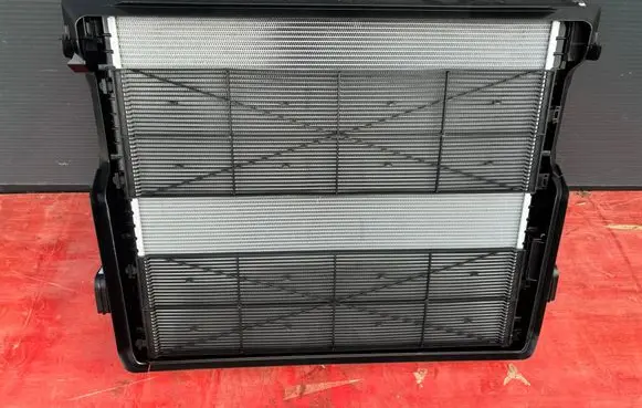 BMW 7 G70 Radiator set 5A18809 9846119