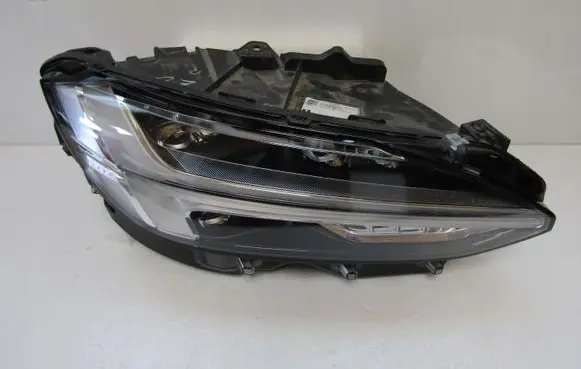 Volvo S90, V90 Headlight/headlamp