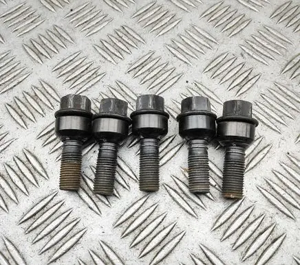 Porsche Panamera (971) Nuts/bolts PAF004676