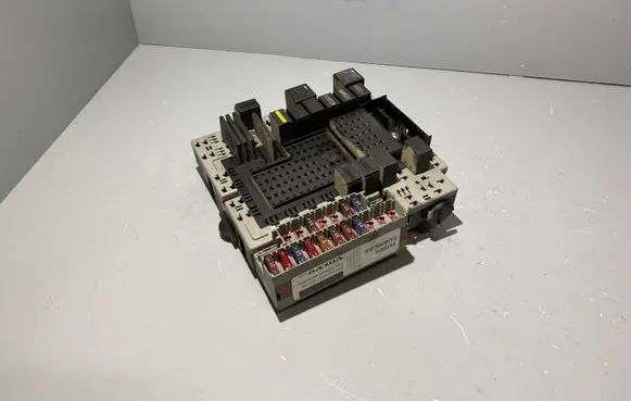Volvo S60 Fuse box set 08696098 08696040 03W395
