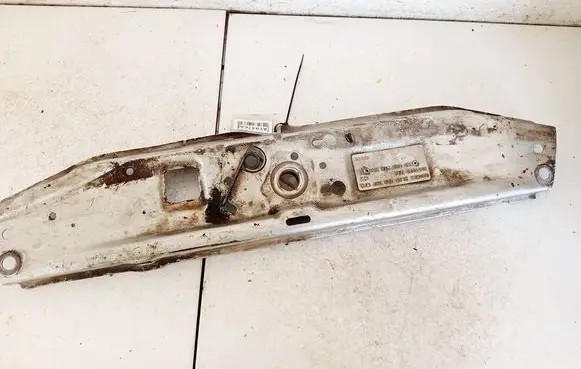 Opel Astra H Radiator support slam panel
