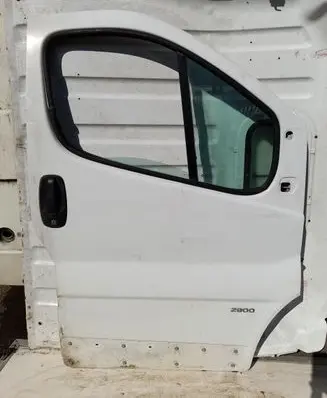 Opel Vivaro Front door 91159906