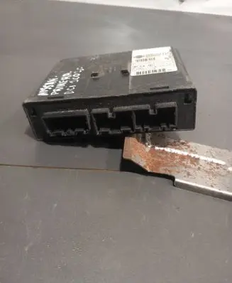 Nissan Primera Comfort/convenience module 28550AV6 97RA1000013 5WK48122