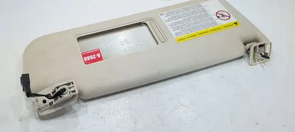 Volkswagen PASSAT B7 Sun visor 3C0857552L