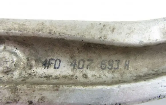 Audi A6 S6 C6 4F Front lower control arm/wishbone 4F0407693H
