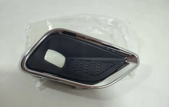 Jeep Cherokee Front fog light trim/grill 68287994AB
