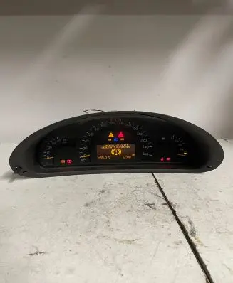 Mercedes-Benz C W203 Speedometer (instrument cluster) A2035407111 110080111006