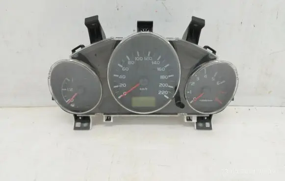 Mitsubishi Colt Speedometer (instrument cluster) MM0038013 A5007040155 3100A929