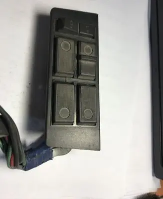 Mazda 626 Electric window control switch