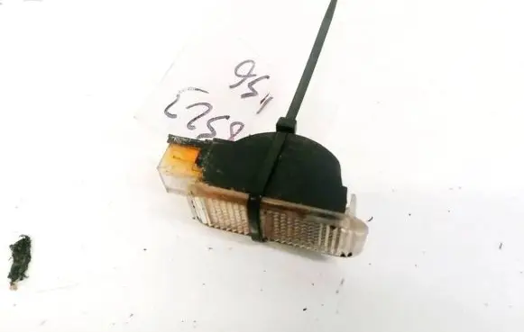 Skoda Superb B5 (3U) Front door card panel trim 3B0947415B