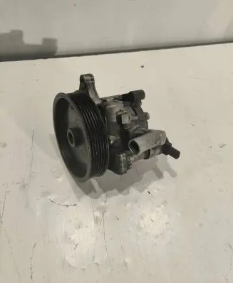 Mercedes-Benz E W212 Power steering pump 7735342121A