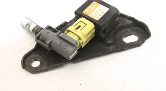 Toyota Prius (XW20) Other devices 8917447040 2521000160
