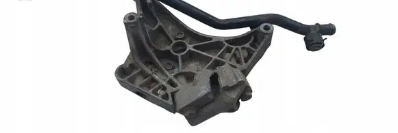 Skoda Octavia Mk2 (1Z) Engine mounting bracket 03L199207