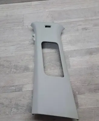 Volkswagen Golf Sportsvan (B) pillar trim (top) 5E0867243A J801993729