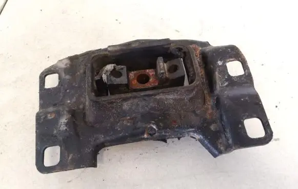 Ford Focus Engine mount bracket 3m517m121 3m51-7m121