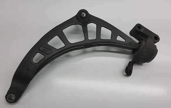 Mini Cooper Countryman R60 Front lower control arm/wishbone 9806519