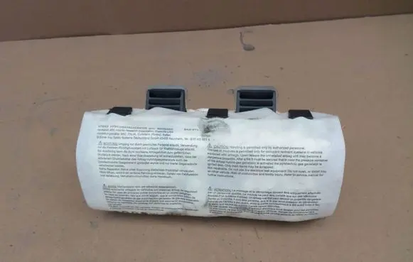 Opel Vectra C Passenger airbag