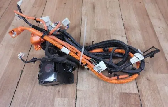 Hyundai Ioniq Positive cable (battery) 37563G2000