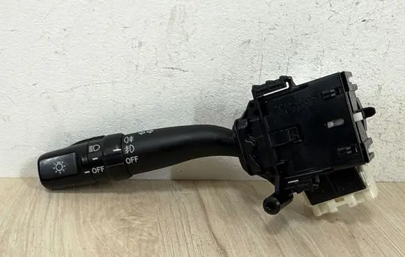 Toyota Corolla Verso AR10 Indicator stalk 173795 8414005110