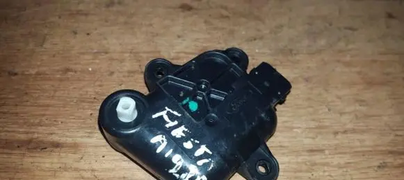 Ford Fiesta Air flap motor/actuator 96fw19b634ad