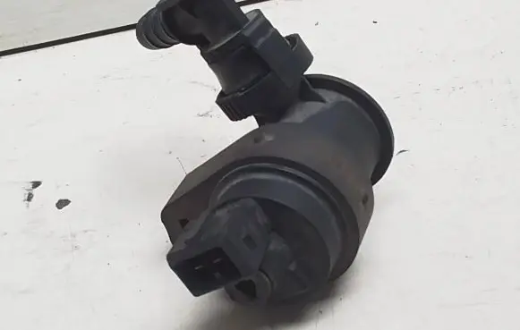 Opel Astra H Vacuum valve 13110331